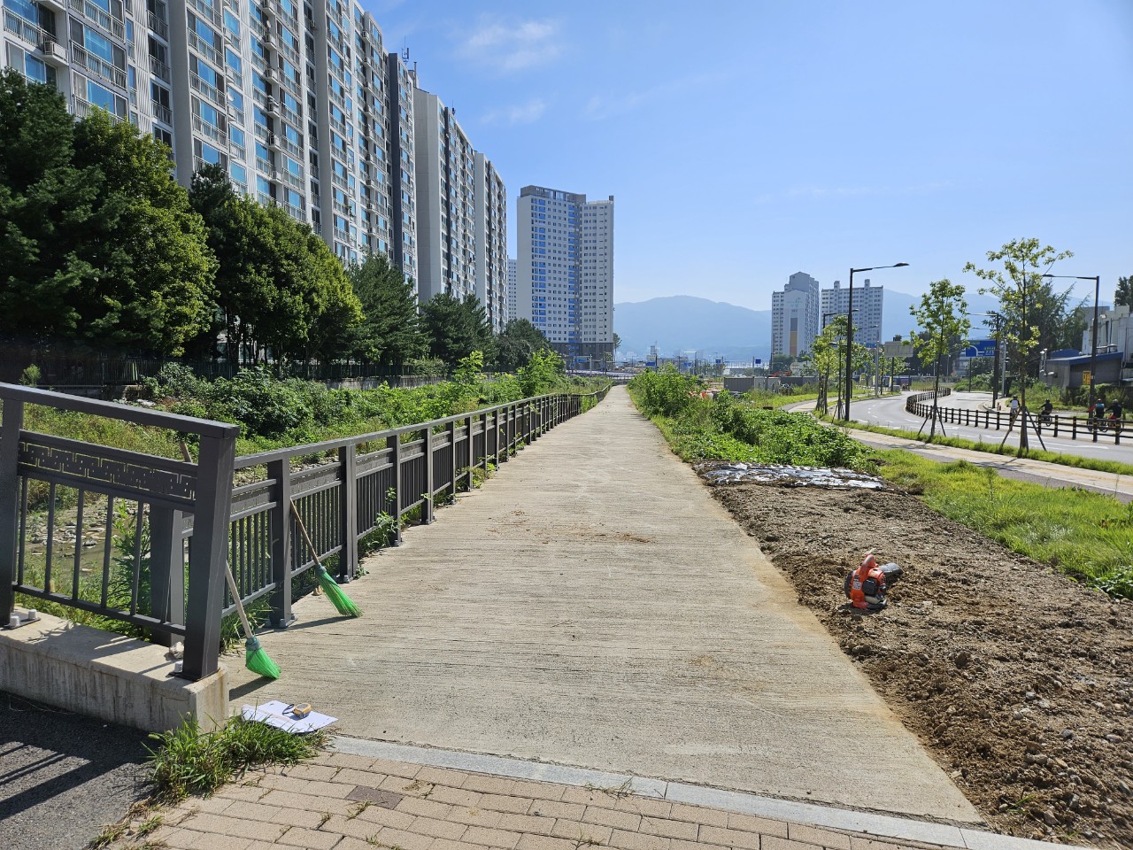 3695294320_H3UEu2g1_526444c0f706ed6de04288dc372bb34d52456441.jpg 이미지크게보기